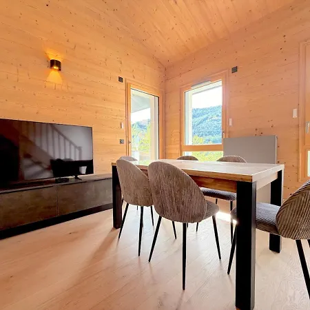 T3 Neuf Et Calme - Vue Sublime Et Garage Prive Апартаменты *